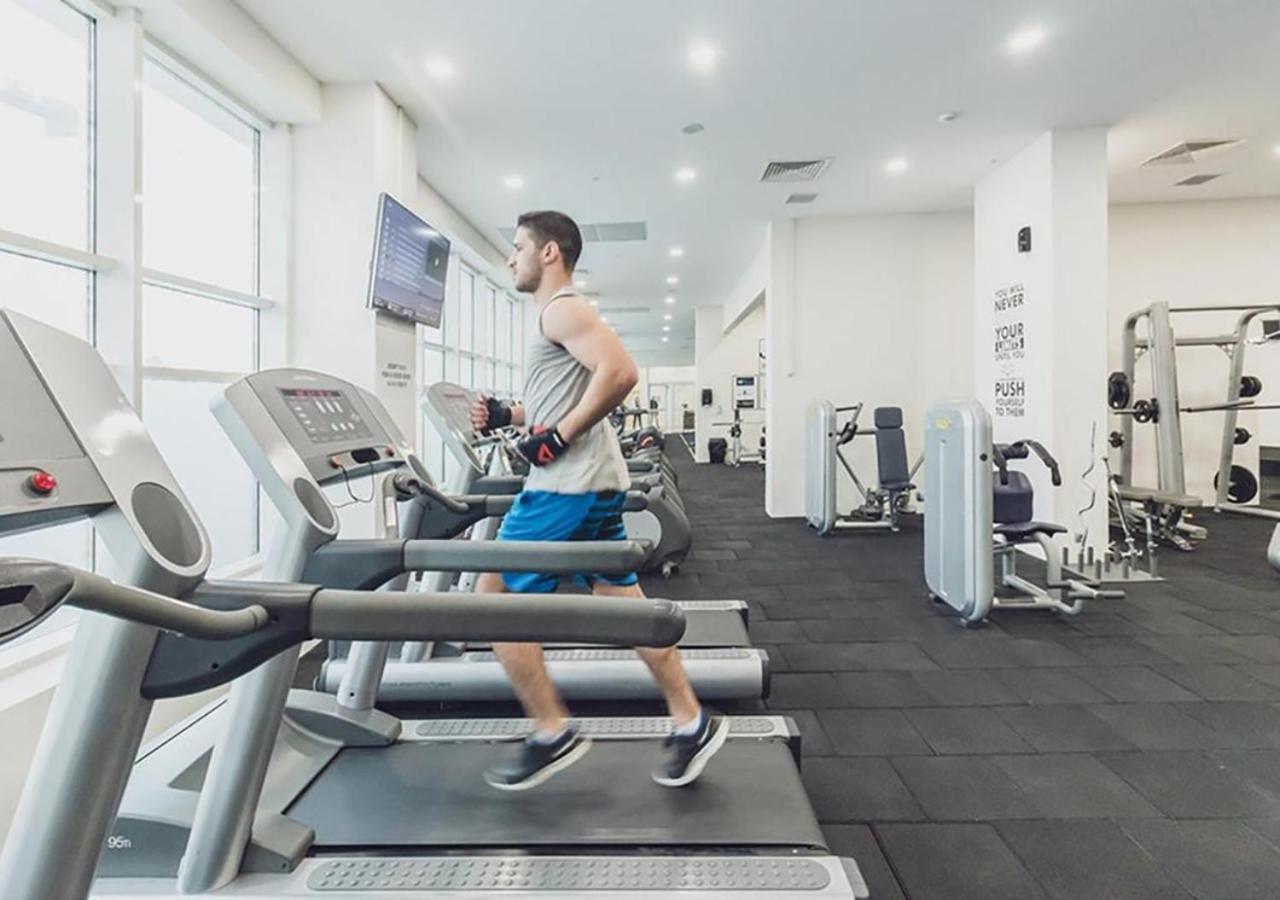 16Th Floor Sky View Condo With Pool And Fitness Szkopje Kültér fotó