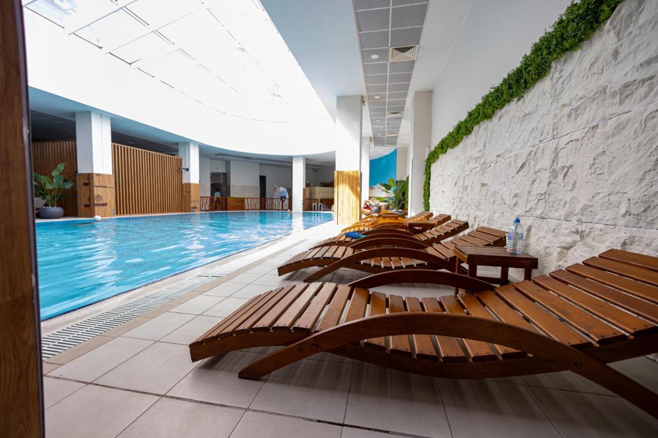 16Th Floor Sky View Condo With Pool And Fitness Szkopje Kültér fotó
